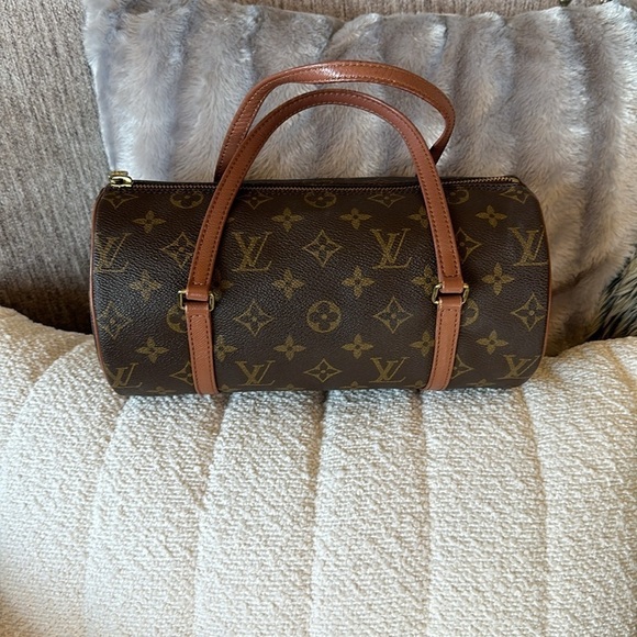 Louis Vuitton Monogram Papillon 26 Handbag - Picture 11 of 11